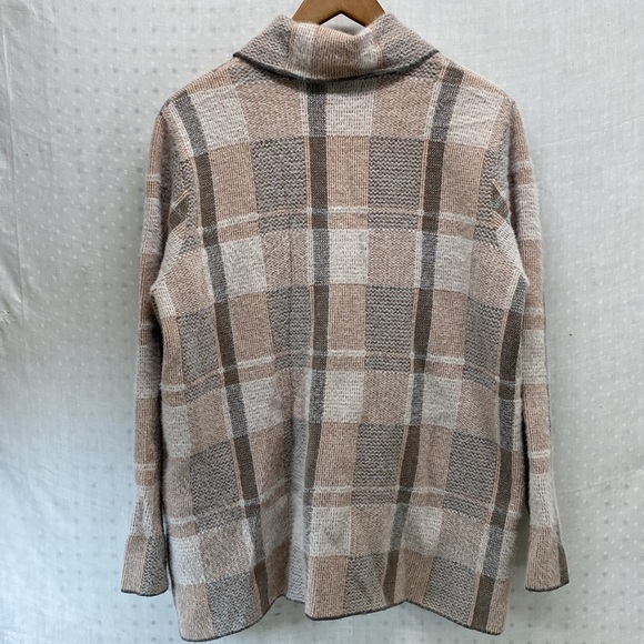 Rachel Zoe Womens Shacket Jacket Soft Eyelash Knit Blazer Plaid Neutral Blush 1X - Picture 2 of 9